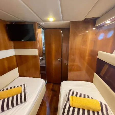 Wonderful Yatch To Rent At Tenerif South *