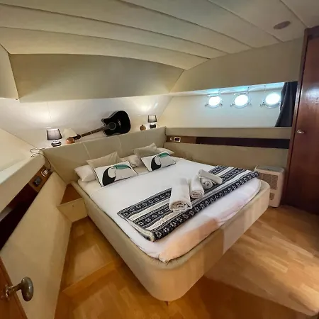 Bådhotel Wonderful Yatch To Rent At Tenerif South